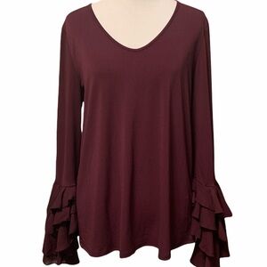 Cupio wine color scoop neck with amazing ruffled sleeves, small